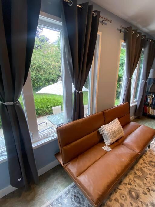 Unique & Peaceful Boston Home מראה חיצוני תמונה